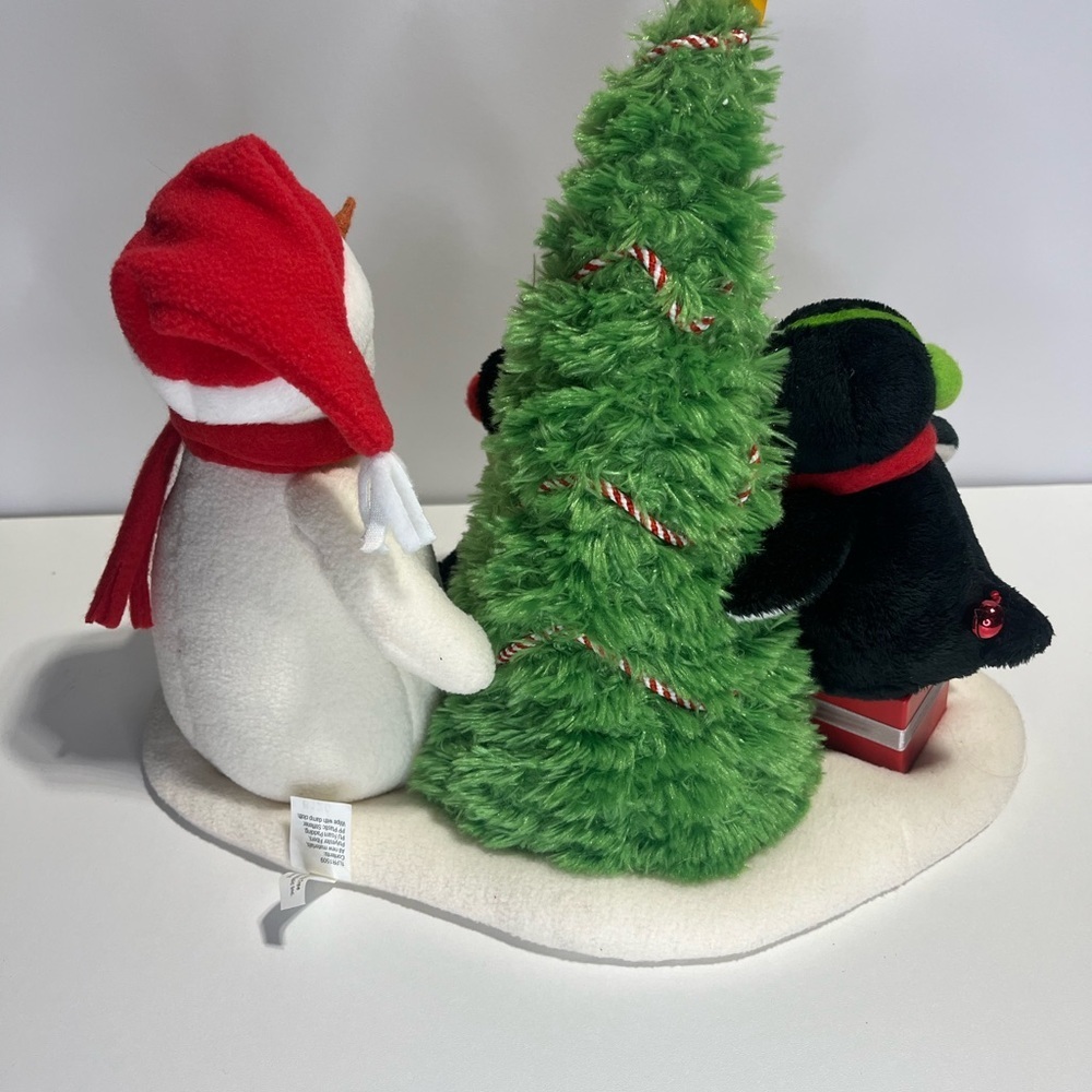 Hallmark Jingle Pals 2006 Very Merry Trio Snowman and Penguins *NOT working* - Picture 8 of 12